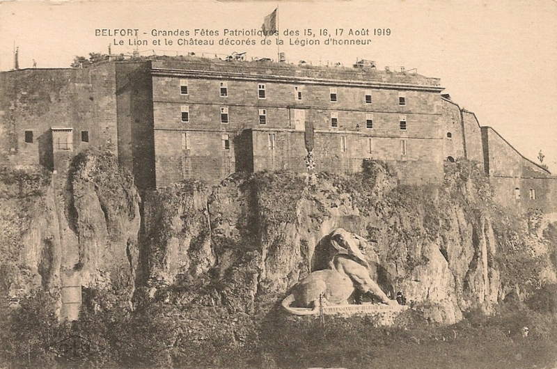 1919 08 15 Belfort CPA Fêtes patriotiques Château Lion Légion d'Honneur