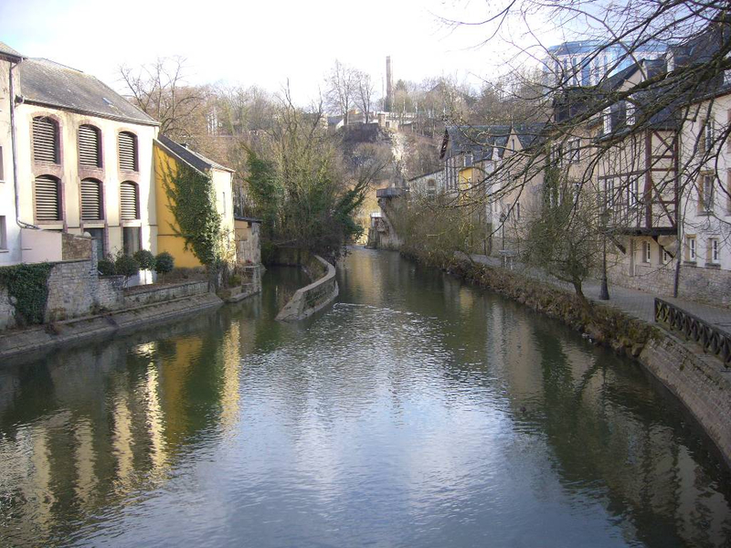 Luxembourg (83)