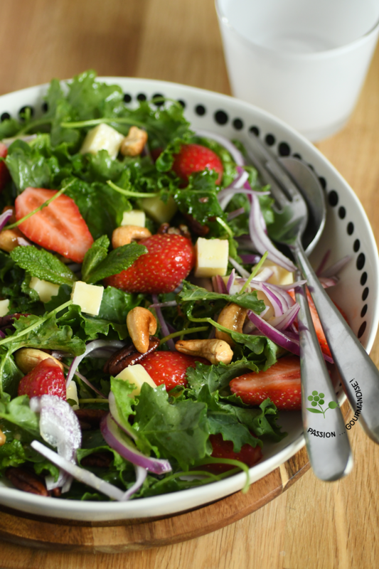 Salade jeunes pousses de chou kale & fraises_3