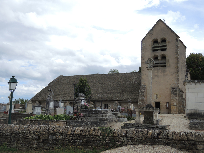 Metz-le-Comte, église romane