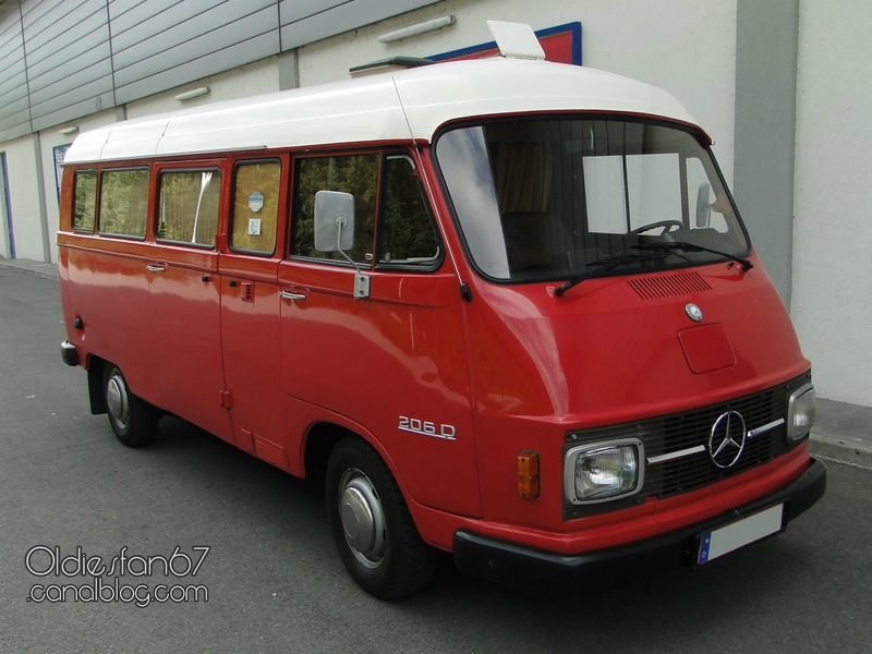 mercedes-206d-bus-1970-1977-01