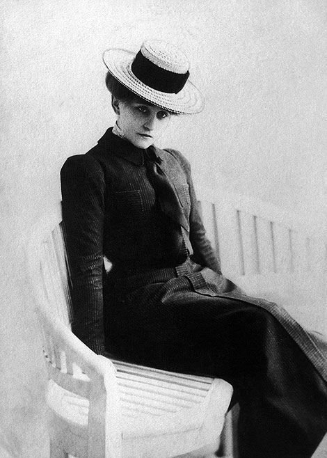 colette-canotier