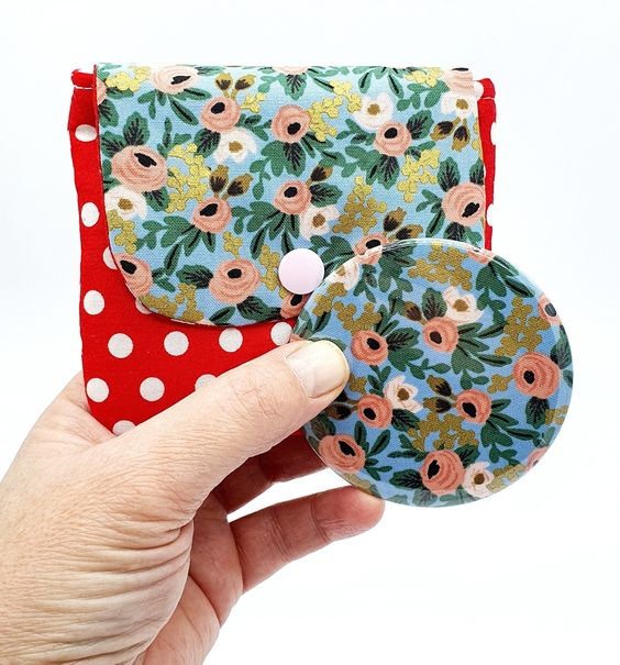 pochette tissu rouge pois blanc rifle paper and co