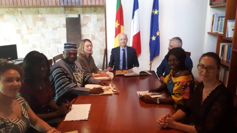 Séance de travail avec l'ambassadeur de France au Cameroun