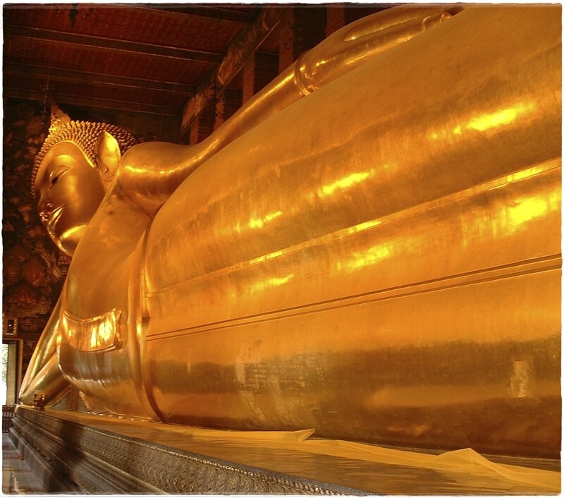Buddha_couch__temple_wat_po___Bangkok