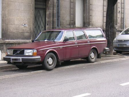 Volvo_244_2