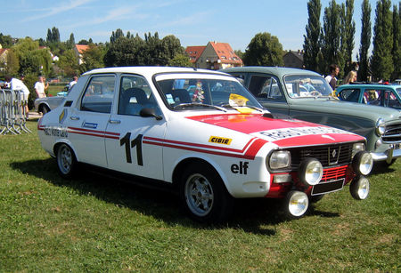 Renault_12_de_1977_03