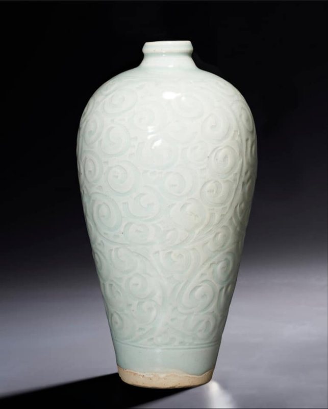 A rare Qingbai tixi-style carved meiping, Southern Song Dynasty (1127-1279)