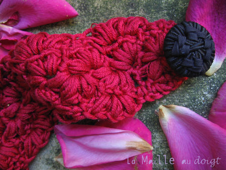 bracelet_carmin_crochet_maille_faisceau_1