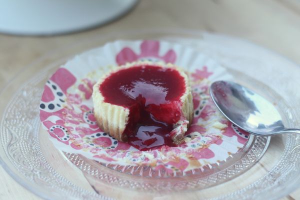 mini cheesecakes au coulis de framboise blog chez requia cuisine et confidences