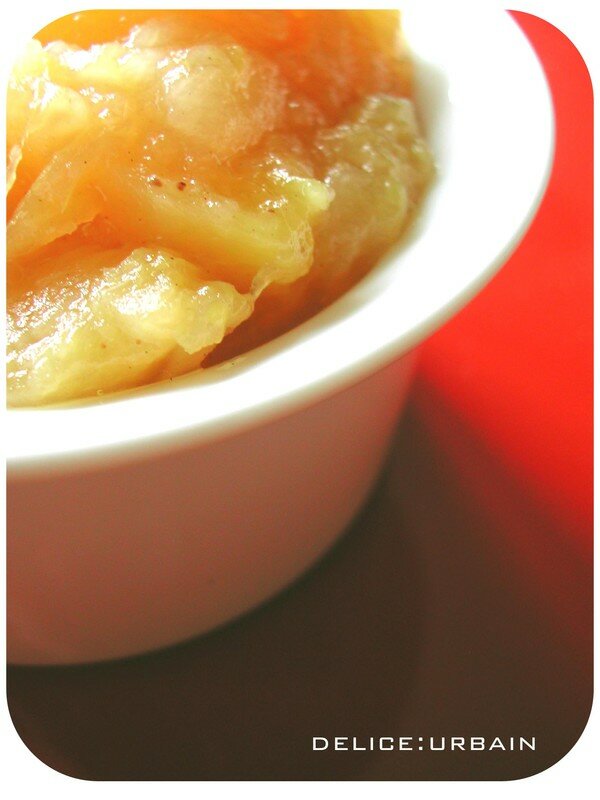 Compote LEGERE de mangue, pomme, zeste de citron et vanille DeliceUrbain