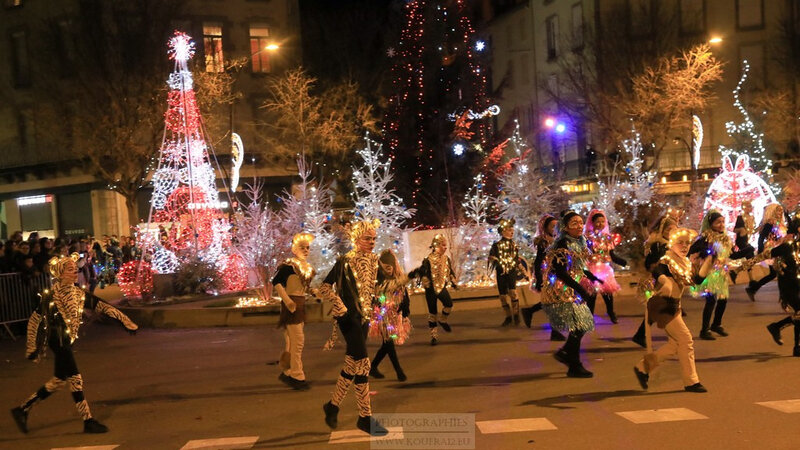 Photos JMP©Koufra 12 - Grande Parade Féérique de Noël - 15122019 - 0407