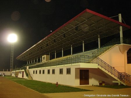 Stade_Denis_Sassou_Nguesso_ex_Pont_de_Dolisie