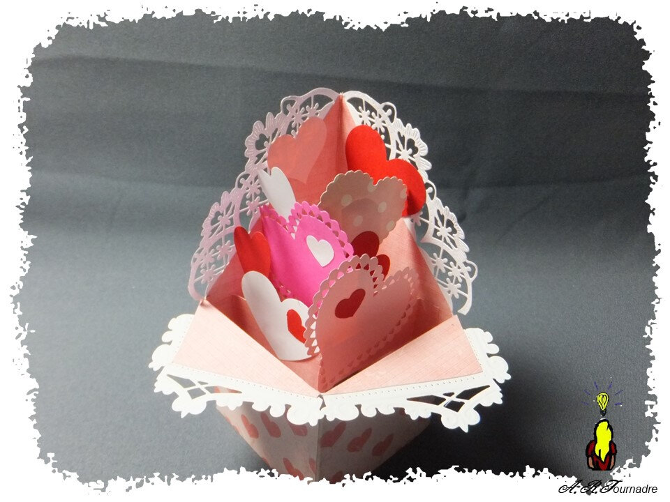 ART 2020 02 carte boite coeurs 2