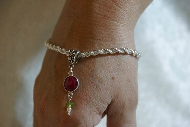 bracelet fee ruby