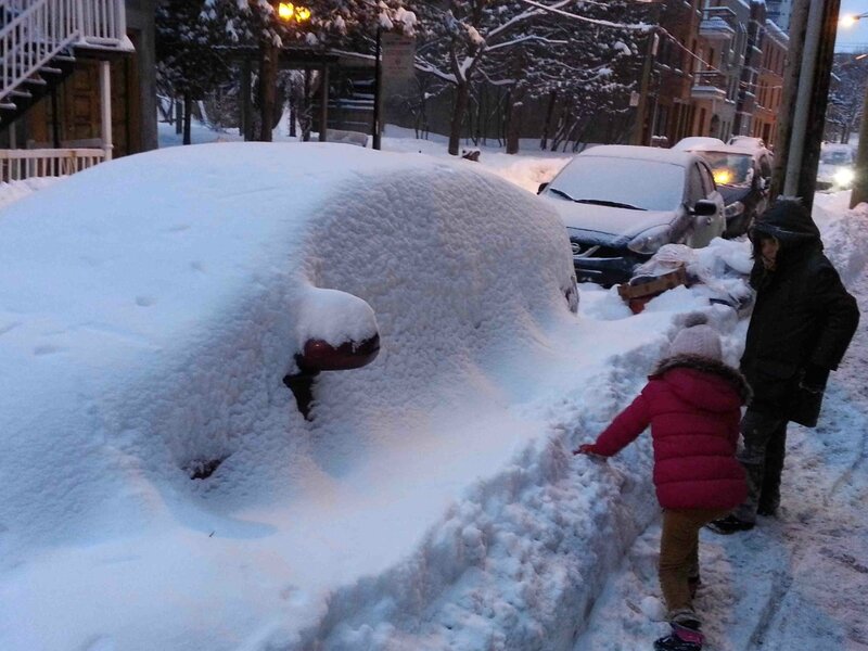 voiture sous la neige