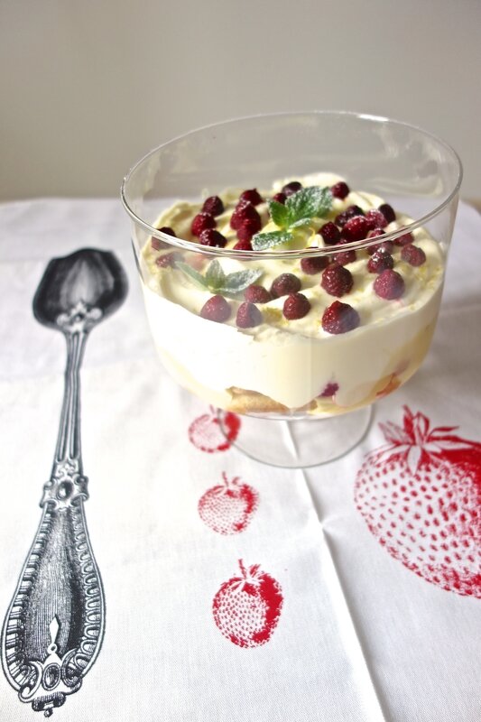 trifle au citron et aux framboises