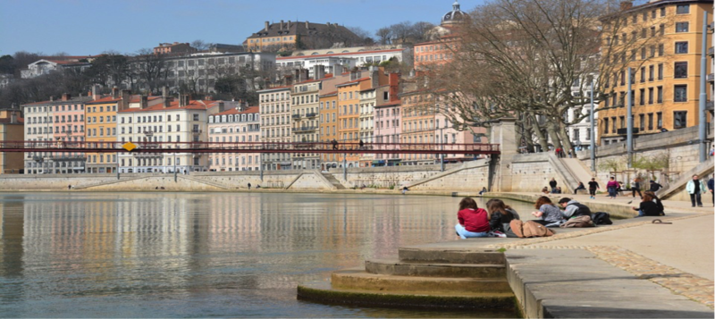 Lyon-quais-de-saone