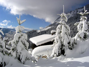 01_chalet_neige_montagne