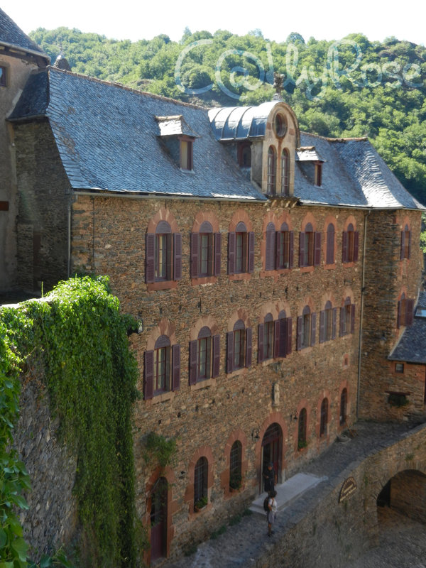 Conques (52)