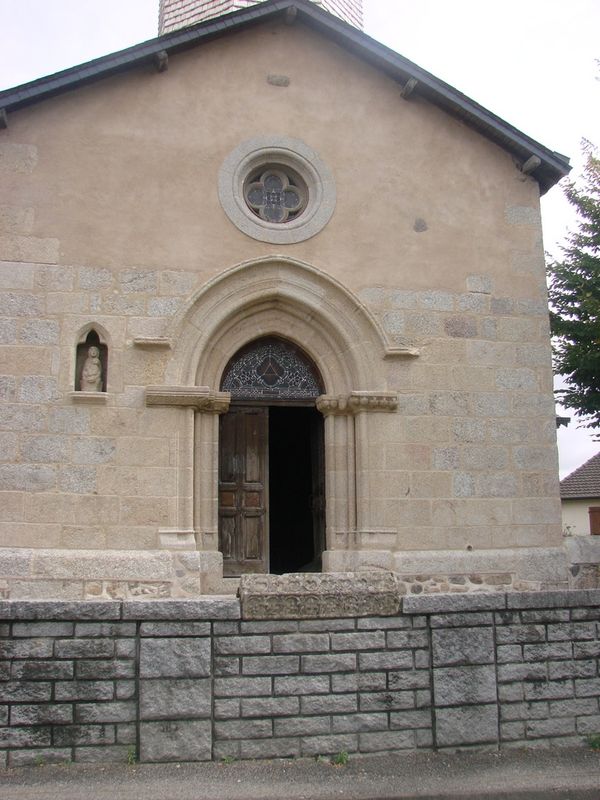 Le chatenet en Dognon Eglise