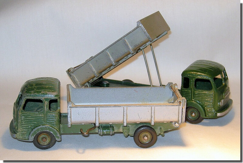 Dinky Toys Simca Cargo 33 A 1