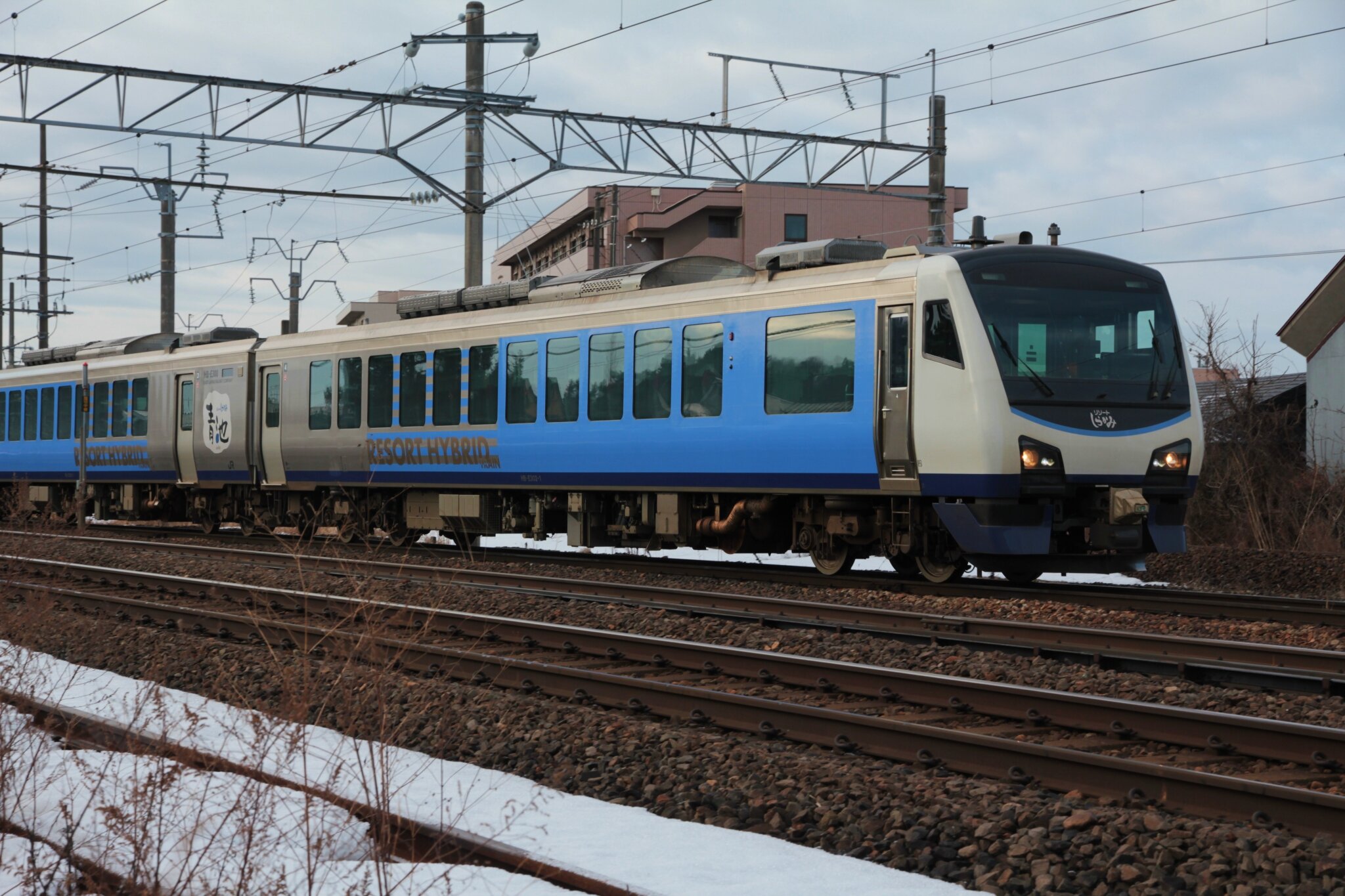 JR HB-E300 'Shirakami', Akita