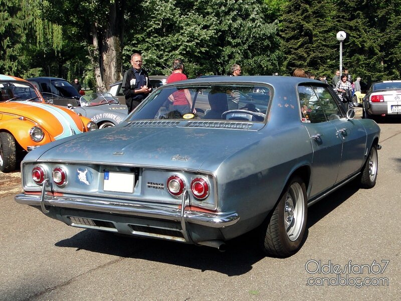 chevrolet-corvair-500-hardtop-sedan-1965-02