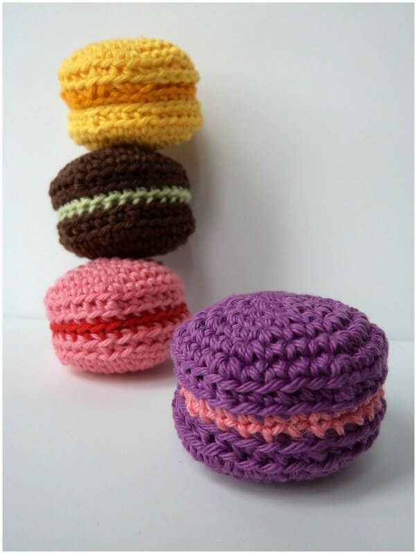 Macarons au crochet Cam&Drey bricolent