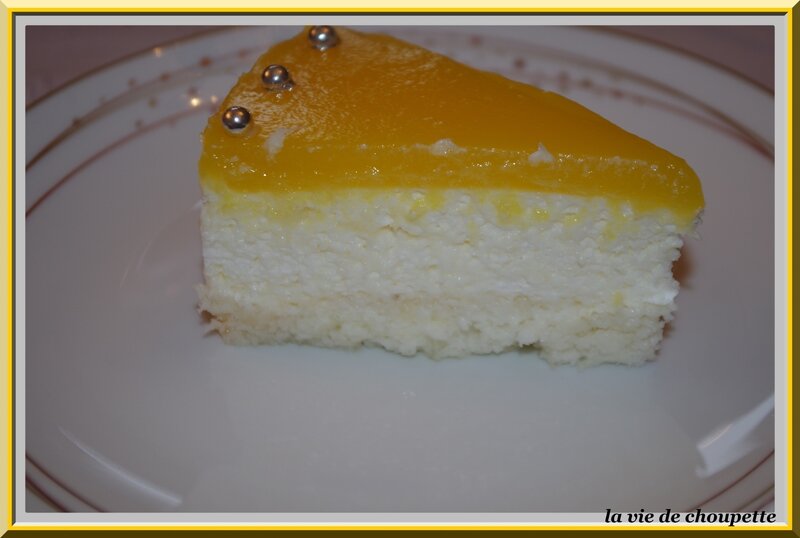 Bavarois exotique ananas, miroir mangue et biscuit noix de coco-2044