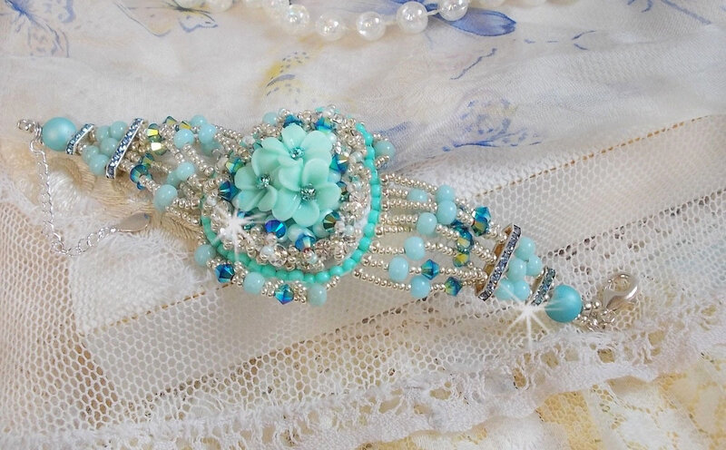 Bracelet Blue Flowers 13-1