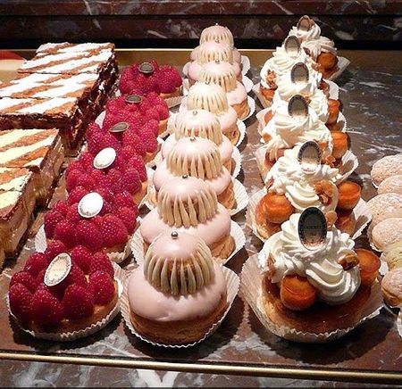 Patisseries_Laduree_