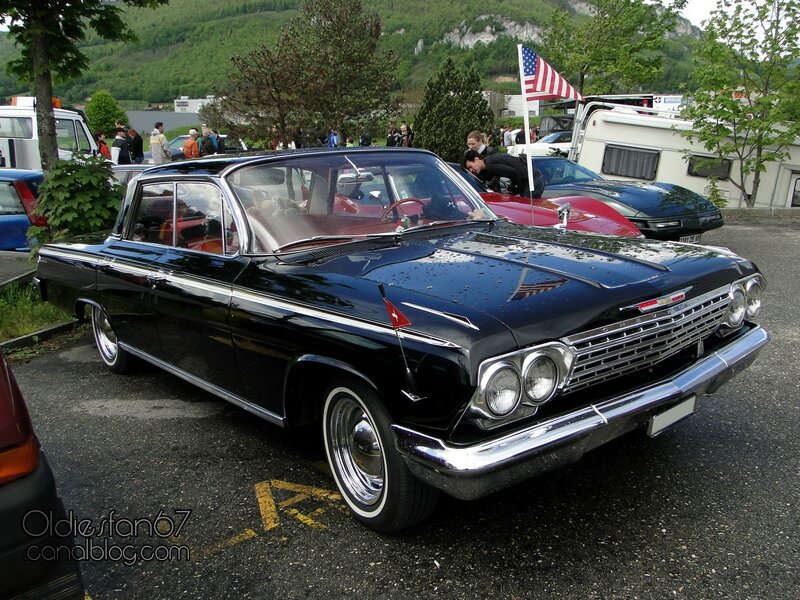 chevrolet-impala-sport-hardtop-sedan-1962-01