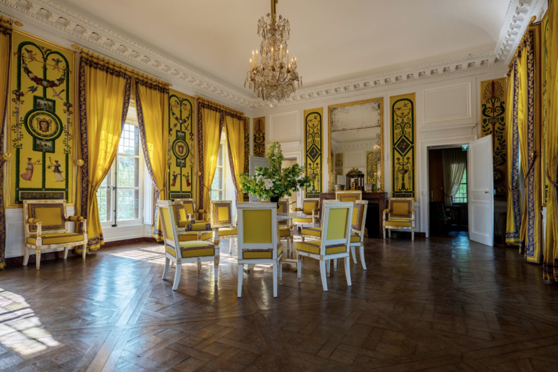 photo : Thomas Garnier/château de Versailles - le salon de la Maison de la Reine