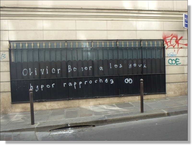 Graffiti Paris avril 2014 86 Olivier yeux rapproch
