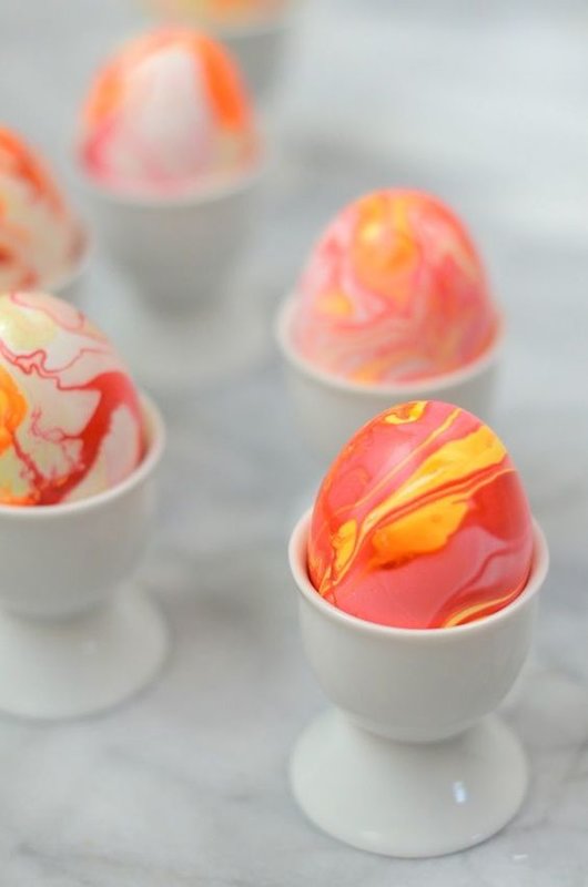 easter_colored_marble_egg