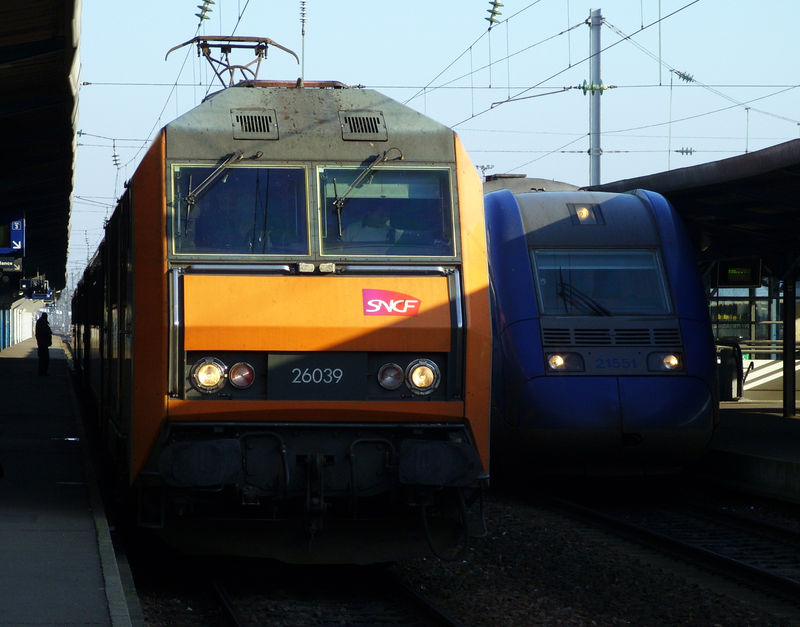 BB 26039, gare de Nantes