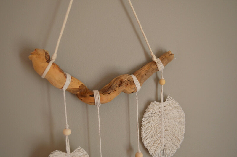 décoration murale en plumes-macramé-DIY-lachouette bricole (3)