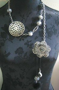 touch_of_grey_polym_re_collier_broche7