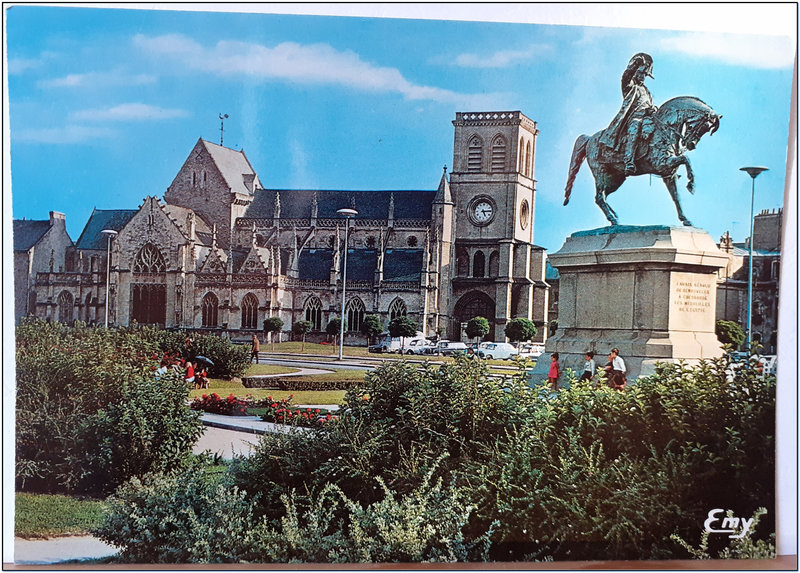 Cherbourg - Jardins de la place Napoléon - datée 1986