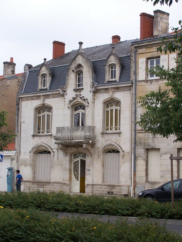 Avenue de Paris