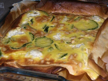 Presque quiche d’Eric Kayser aux courgettes, boursin cuisine et pignons Presque quiche d’Eric Kayser aux courgettes, boursin cuisine et pignons