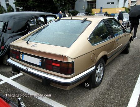 Opel monza 2