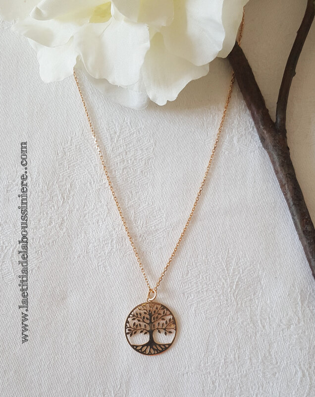 Collier Arbre de Vie sur chaîne fine (plaqué or) - 41 €