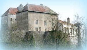 Le-top-10-des-chateaux-hantes-en-France-12-Le-Chateau-de-JAULNY