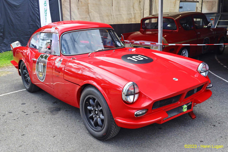 Reliant Sabre six