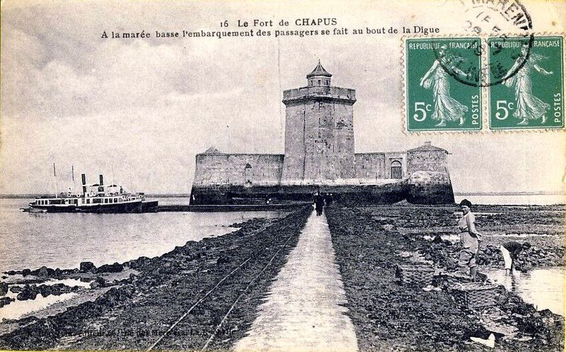 Le Chapus fort Louvois embarquement avant 66 musée de l'huître depuis 72