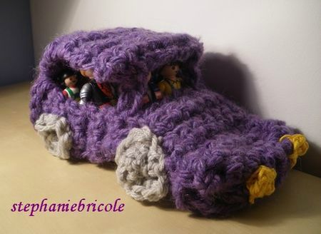voiture crochet  -JANVIER 2011