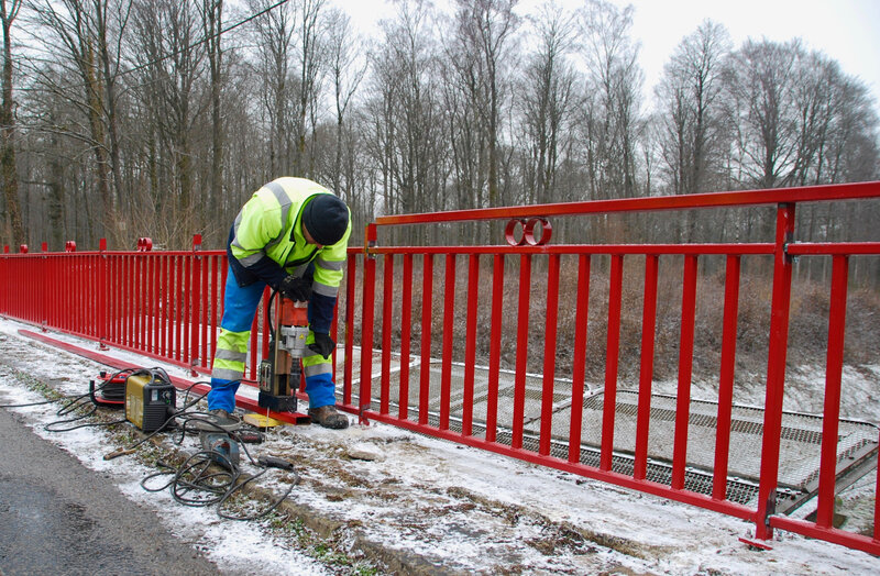 HIRSON TRAVAUX 2018 PONT PAS BAYARD perçage