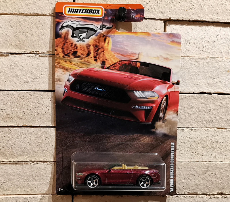 Ford Mustang Convertible de 2018 (Matchbox) (3)